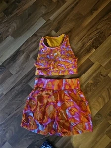 Fabletics Sports Bra And Shorts Medium Womens Orange And Pink - Picture 1 of 4