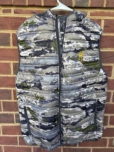 Browning Primaloft Auric Camoflauge Hooded Zippered Vest Size Large - Picture 1 of 10