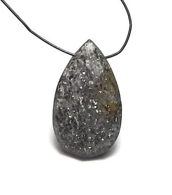 CUARZO CELESTIAL Negro 18mm Facetado Lágrima Cuentas Focales RARO NATURAL Foto 1 de 2