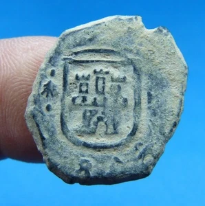 CHARLES II CARLOS II 2 MARAVEDIS SPAIN LION AND CASTLE COPPER COIN COB OLD FOUND - Picture 1 of 3