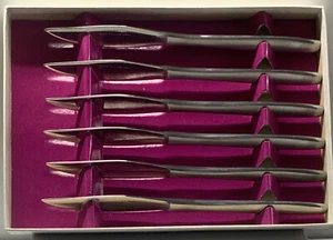 Set 6 coltelli vintage Stanley Roberts Astro Dinner Burro coltello ottimo regalo - Foto 1 di 4