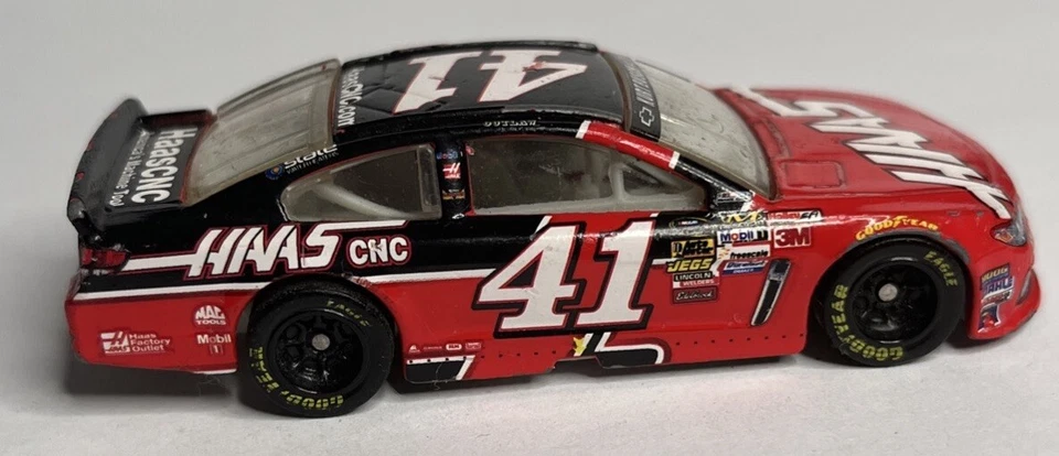 Coche de juguete fundido a presión Kurt Busch 2013 Chevy SS 1:64 Nascar ~ GL Foto 1 de 4