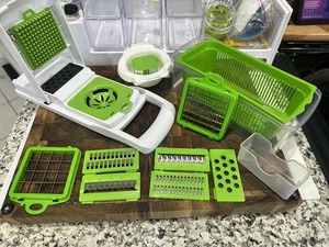 Affettatrice Frutta Verdura Taglierina Cibo Cipolla Verdura Dicer Tritatutto Cucina - Foto 1 di 7