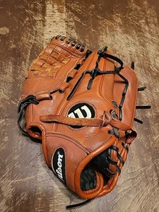 Wilson A500 Leather Baseball Glove 12" Right Hand Throw A05RB1912 - Picture 1 of 12