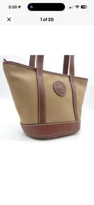 Bolso de Mano HUNTING WORLD Caqui Tamaño Pequeño Logo Marca Tarjeta Safari Foto 1 de 2