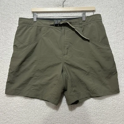 Mountain Hardwear Shorts Men’s Green Belted Nylon Hiking Outdoor Quick Dry Sz 36 - Image 1 of 4