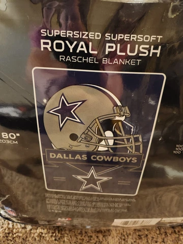 DALLAS COWBOYS MICRO RASCHEL OVERSIZED THROW BLANKET 60" X 80" NEW! Cover