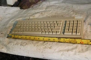 Apple Keyboard Macintosh M 0487 - Picture 1 of 7