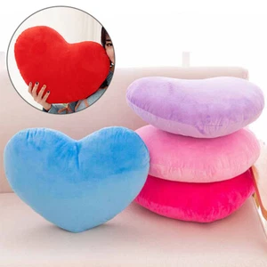 Almohada de felpa en forma de corazón para niñas Cojín de algodón suave Sofá Decoración del hogar Juguete - Imagen 1 de 27