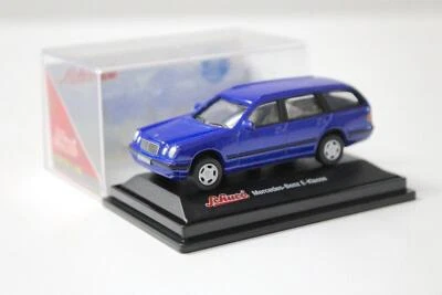 1:72 Schuco () Mercedes Benz E-Klasse Kombi Blu - Immagine 1 di 3