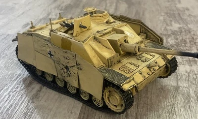 Fuerzas del Valor Unimax 1/32 alemán Sturmgeschutz III AUSF. Tanque G Italia 1944 Foto 1 de 4