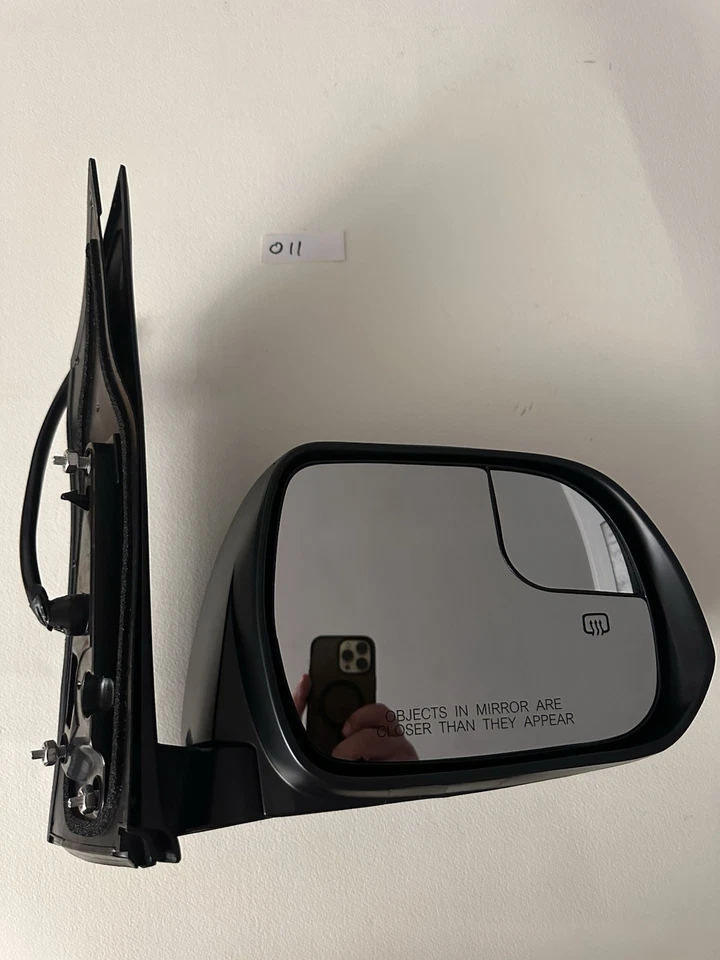 Espejo retrovisor de repuesto estilo Toyota 15-17 70209T Fit System Foto 1 de 4