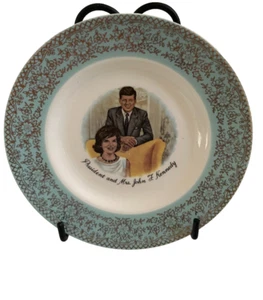 Vintage 1960's President & Mrs. John F. Kennedy Plate - Picture 1 of 6