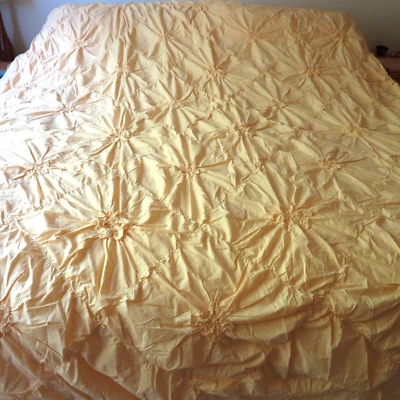 Juego de edredón Pier 1 Imports Savannah acanalado KING 2 fundas de almohada 2 fundas AMARILLO Foto 1 de 4