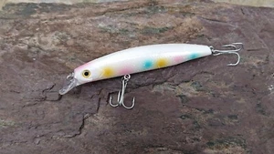 Barschköder 90mm 10g 0,5-1m Tauchen #6 BKB Haken Mighty Mig 90F Slim Shore Baitfish - Bild 1 von 15