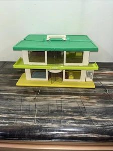 Vintage Holiday Inn Playskool Spielset - ohne Zubehör - Bild 1 von 18