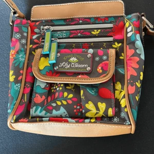 Lily Bloom Crossbody Bag NEW - Picture 1 of 5