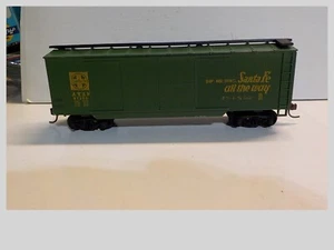HO Scale Vintage Roco 40' Double Sliding Door Box Car Santa Fe ATSF #67382 W/KDs - Picture 1 of 8