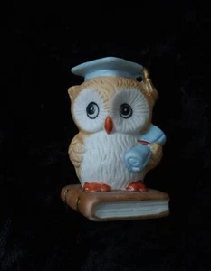 Statuetta in porcellana Graduation Wise Gufo regalo Russ Berrie Co Inc #1091 - Foto 1 di 4