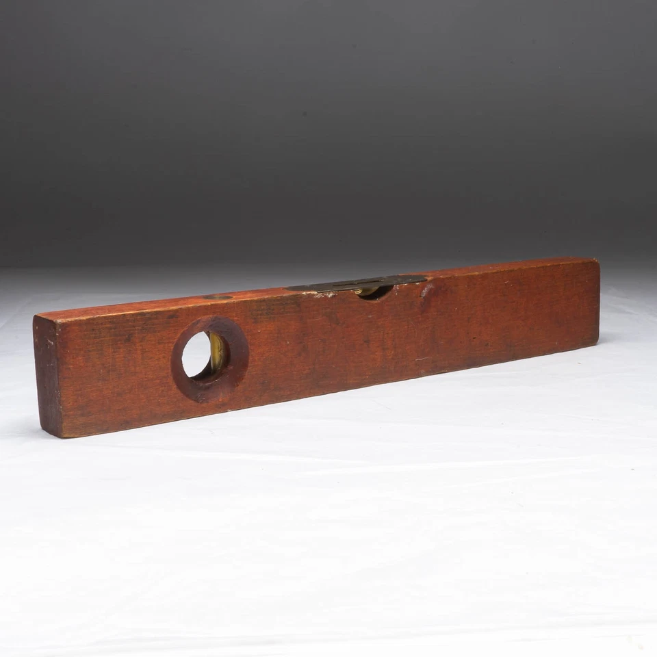 Sargent & Co. Carpenter's Bubble Level Wood and Brass Model 189 16" - Image 1 of 4