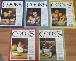 Lot Of Five Cook's Illustrated Magazines 2007 Includes Holiday Prep Recipes - Foto 1 di 16