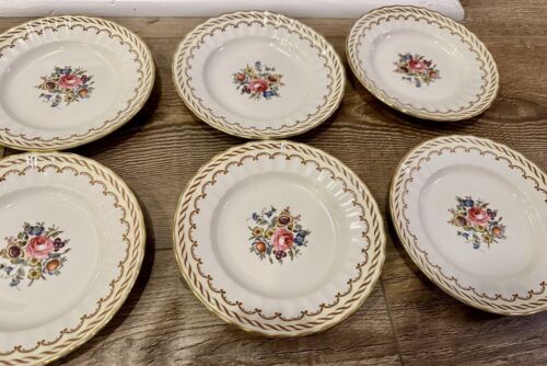 Vintage Royal Worcester “KEMPSEY” Porcelain Set of 10 Bread & Butter Plates
