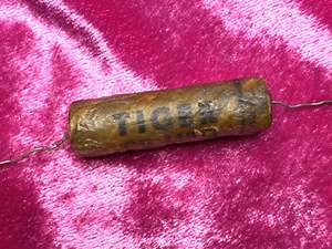 Vintage Wax Capacitor Lot - .05MFD 400VDC - Cornell Dubilier Tiger - Authentic - Picture 1 of 6