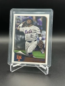2025 Topps Flagship Collection Luisangel Acuna #18 RC New York Mets - Picture 1 of 2