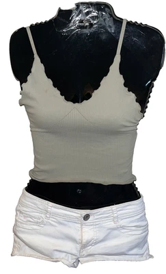 Camiseta sin mangas recortada acanalada color cemento By Together Junior para mujer talla S Foto 1 de 4