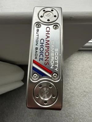 Scotty Cameron Champions Choice Newport 1.5+ Plus Button Back 35 Inch - Image 1 of 4