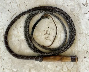 Hand Woven Pliable Leather 6½' Bullwhip Braided Wood 6" Handle VTG Artisan Made - Picture 1 of 5