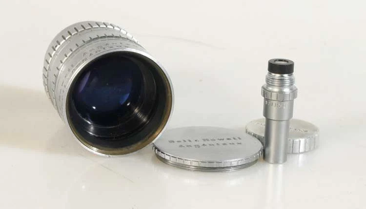 ANGENIEUX 1:2.5/3 (75MM) C-MOUNT LENS WITH FINDER AND CAPS - Image 1 of 1
