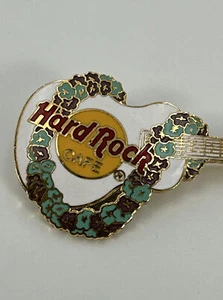 Hard Rock Cafe HONOLULU HAWAII WHITE ALOHA LEI GUITAR PIN Vintage Gift Creations - Picture 1 of 5