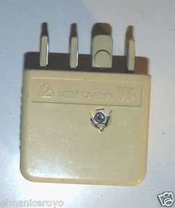 VINTAGE VECCHIO SPINOTTO ADATTATORE TELEFONO AUSTRALIA ANNI 70 - Picture 1 of 1