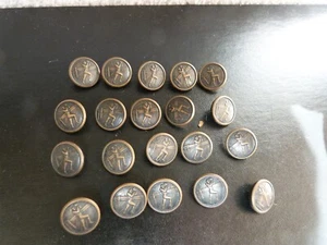 20 vintage button lot relief metal football player copper bronze tone 5/8" #39 - Picture 1 of 15