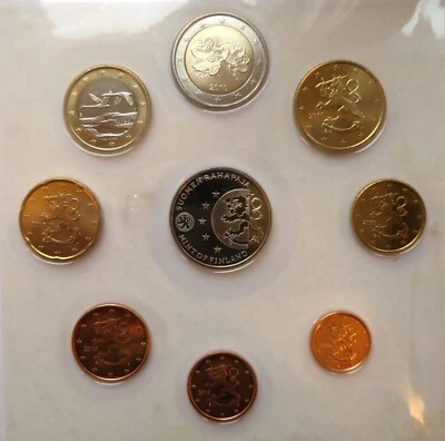 Finland 8 coins set 2010 BU in plastic with token (#8257) - Image 1 of 2