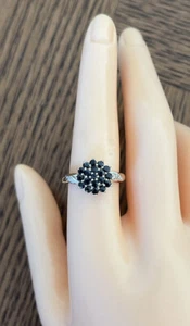 9ct Yellow Gold 0.35ct Sapphire & Diamomd Cluster Ring, UK size Q, EU size 57 - Picture 1 of 4