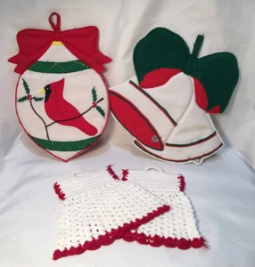 2 Vtg Christmas Hand Crocheted Doll Dress Potholders & 2 Cardinal Bells Hot Pads - Picture 1 of 12
