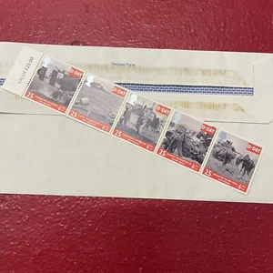 SET FRANCOBOLLI Striscia 1994 STRIP 50° Anniversario del D-Day 5 francobolli - Foto 1 di 3