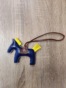 Rodeo Leder Pony Taschenanhänger - Neu - Bild 1 von 5
