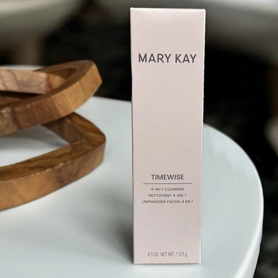 New Mary Kay TimeWise Age Minimize 3D 4-in-1 Cleanser; Combination to Oily Skin - Image 1 of 4
