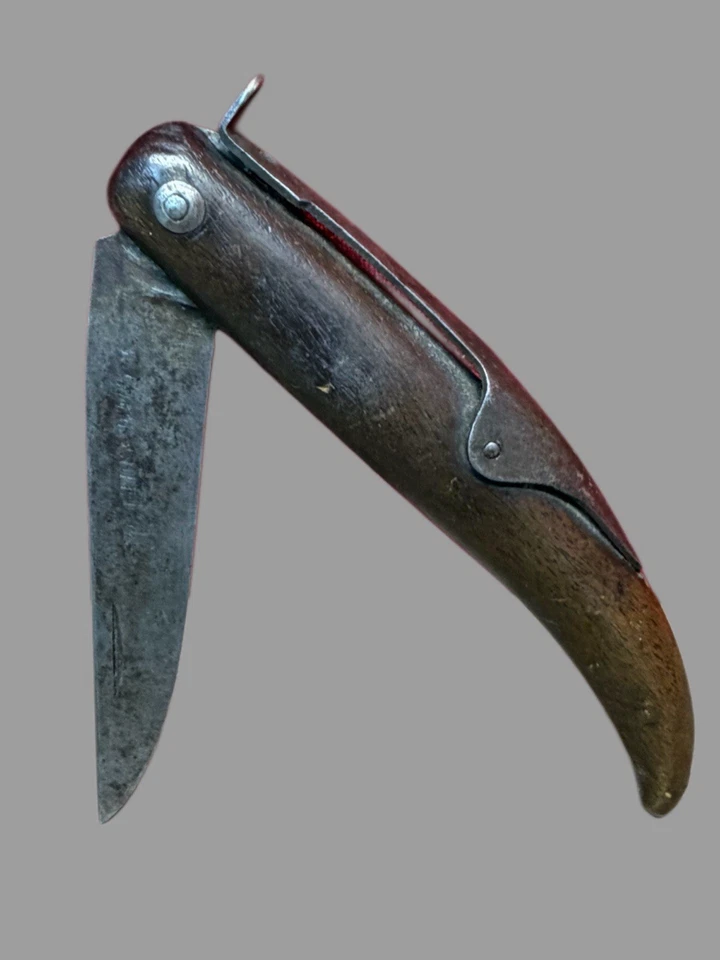 Cuchillo plegable forjado a mano de la era de la guerra revolucionaria del siglo XVIII/principios del XIX Foto 1 de 4