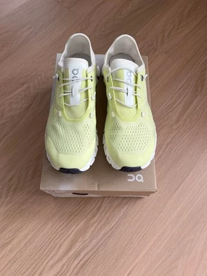 On Cloud5 Coast Schuhe, Gr. 39, Hay/Ivory, Neuwertig! - Bild 1 von 4