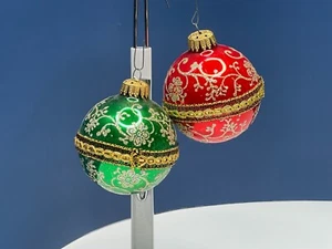 KREB'S West Germany Christmas Ornaments Holiday Decorative Glitter. Set of 2. - Picture 1 of 6