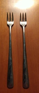 Oceanic Oneida Ltd.Stainless Pair Cocktail Forks Awesome Modern Design Excellent - Picture 1 of 5