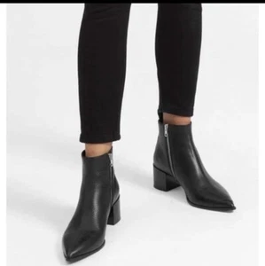 Evereve Damen schwarz Leder The Boss Stiefelette mit Absatz 11 - Bild 1 von 4