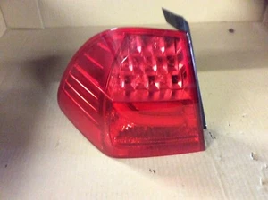 2009 BMW 318 (E91) TOURING KOMBI BEIFAHRER LINKS HINTEN AUSSENLICHTEINHEIT MIT LED - Bild 1 von 12