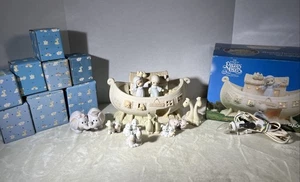 Vintage 1992 Precious Moments Two By Two Noahs Ark W/ 8 Pairs Of Animals & Boxes - Picture 1 of 19