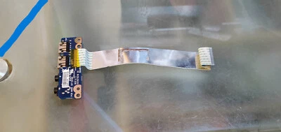 ACER V3-771 SCHEDA AUDIO  USB VA79/VG70 IO BOARD REV:2.1 N07NB10B01 - Immagine 1 di 4