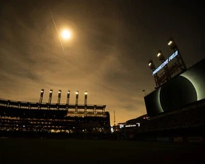 Cleveland Guardians Progressive Field Solar Eclipse 8x10 MLB Baseball Photo - Picture 1 of 1